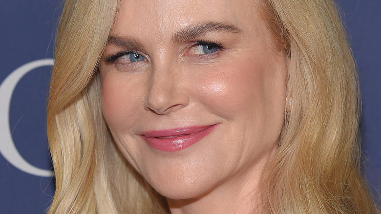 Nicole Kidman posing