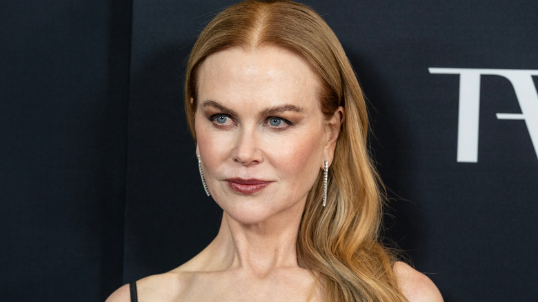 Nicole Kidman posing