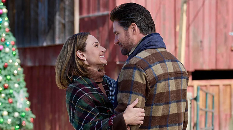 Nikki DeLoach and Warren Christie in Our Holiday Story