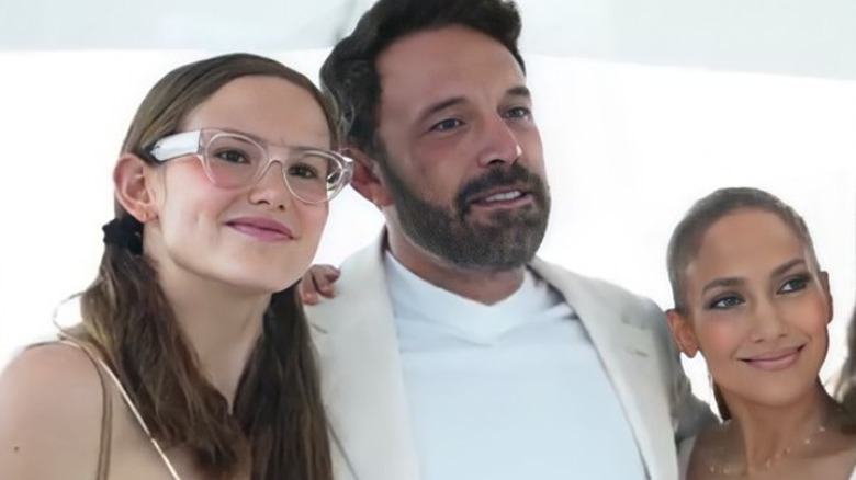 Violet Affleck, Ben Affleck and Jennifer Lopez 