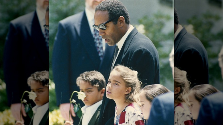 O.J. Simpson with his kids