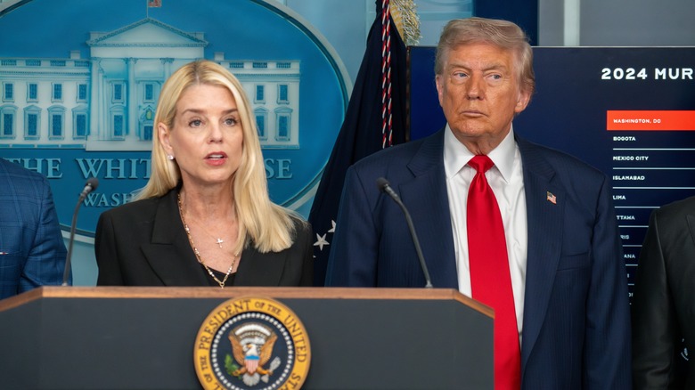 Donald Trump and Pam Bondi at a White House press briefing.
