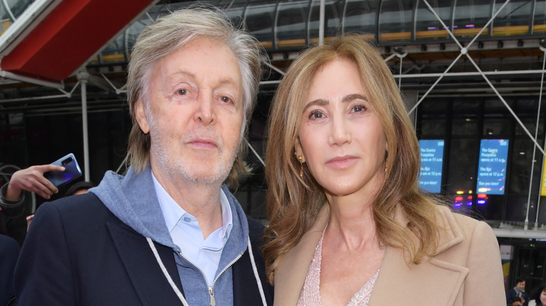 Paul McCartney Nancy Shevell smiling
