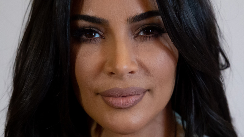 Kim Kardashian smeyesing