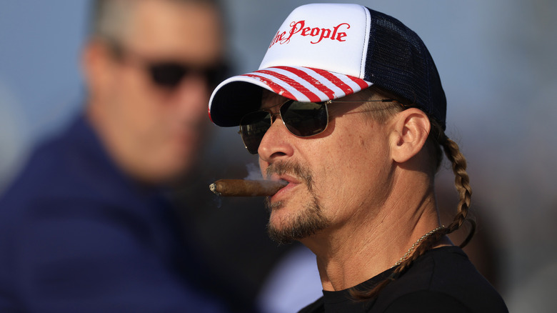 Kid Rock smoking cigar