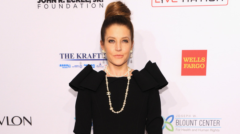 Lisa Marie Presley posing