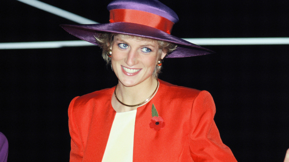 Princess Diana visiting Hong Kong in 1989