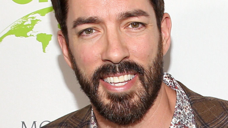 Drew Scott smile 