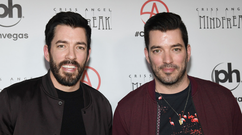 Drew and Jonathan Scott at 