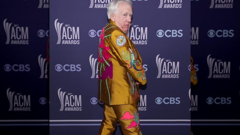 Leslie Jordan smiles at the 56th Annual ACM Awards