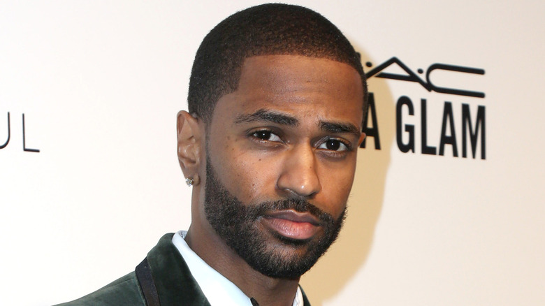 Big Sean wearing black
