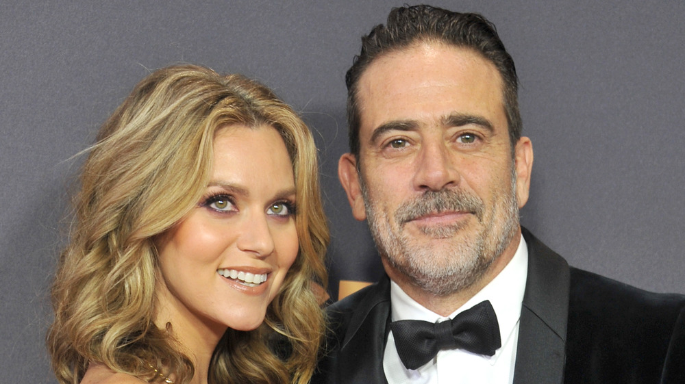 Hilarie Burton Morgan and Jeffrey Dean Morgan posing