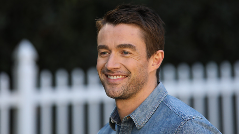 Robert Buckley smiling 