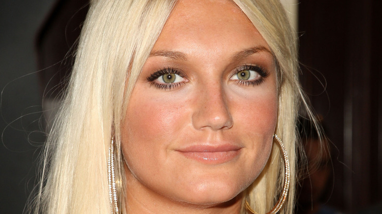 Brooke Hogan smiling