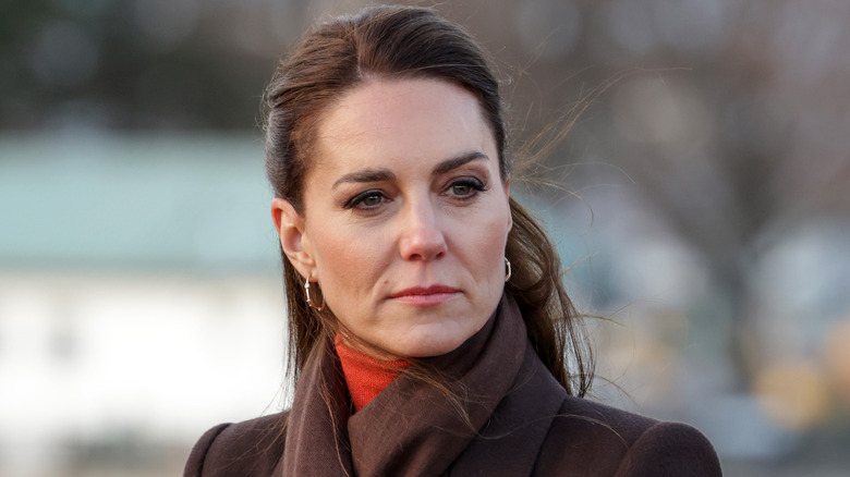 Kate Middleton hair pulled back