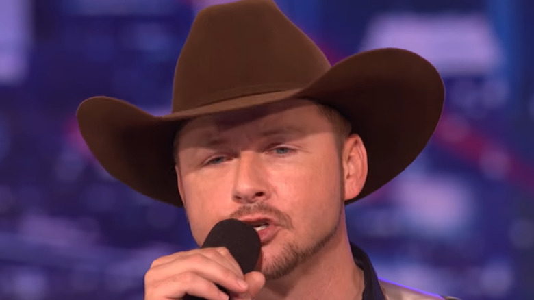 Tim Poe singing on AGT