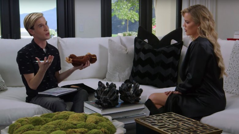 Proof That Hollywood Medium Is Totally Fake