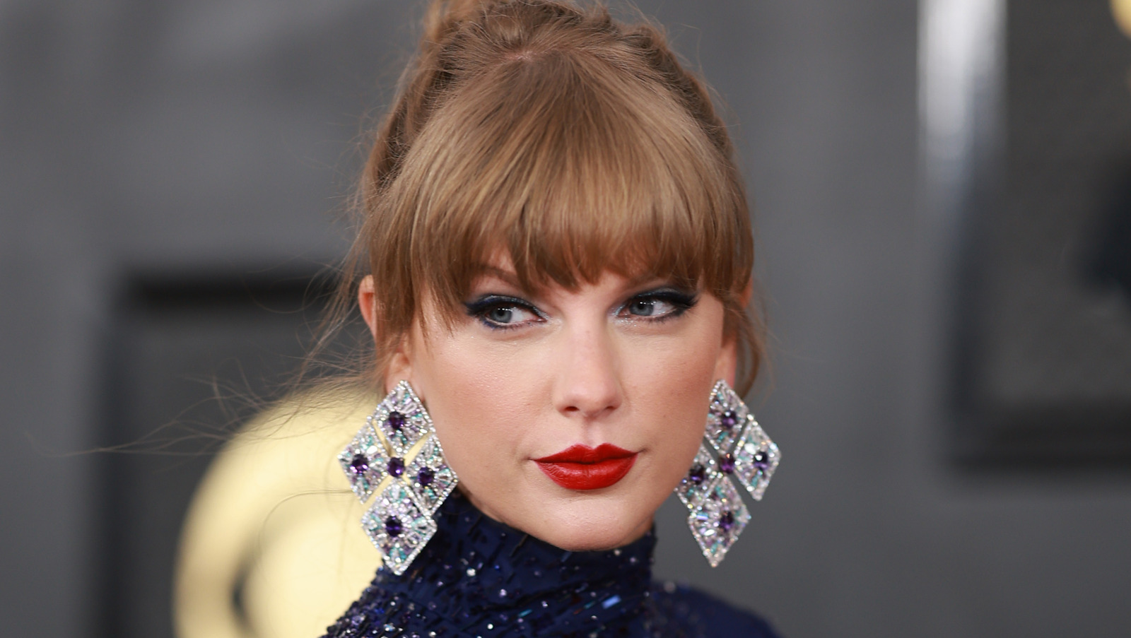 Red Flags In Taylor Swift's Relationship With Joe Alwyn That Signaled