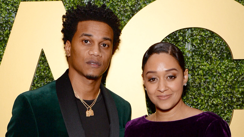 Tia Mowry and Cory Hardrict pose together
