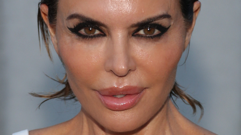 Lisa Rinna with smokey eye