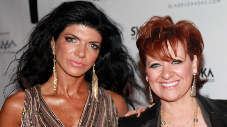Teresa Giudice and Caroline Manzo posing