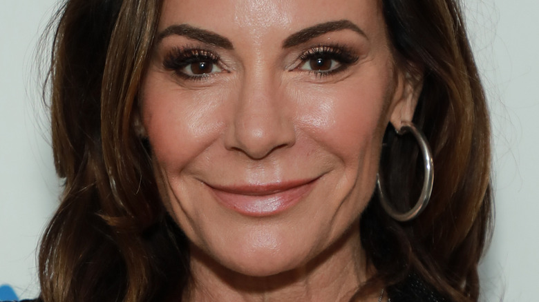 Luann De Lesseps smiling