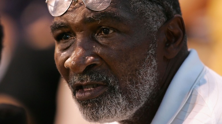  Richard Williams, father of Venus Williams, watches as she competes against Anna Chakvetadze