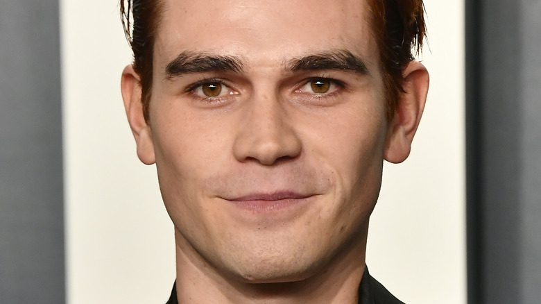 KJ Apa, red carpet