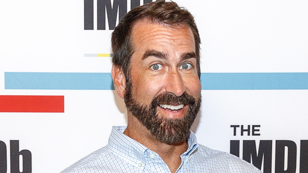 Rob Riggle smiling