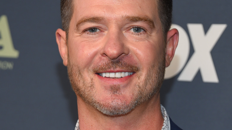 Singer Robin Thicke arrives for the FOX Winter TCA 