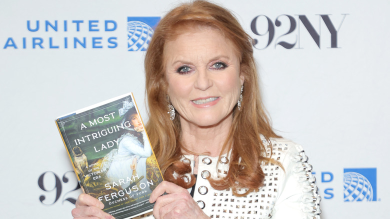 Sarah Ferguson holding book