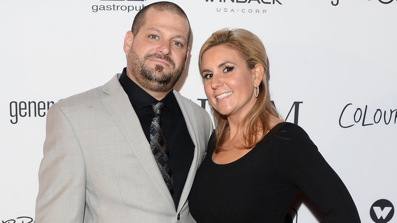 Jarrod Schultz and Brandi Passante posing on a 2015 red carpet