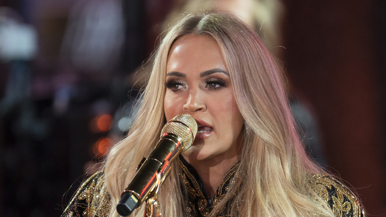 Carrie Underwood New Year's Rockin' Eve