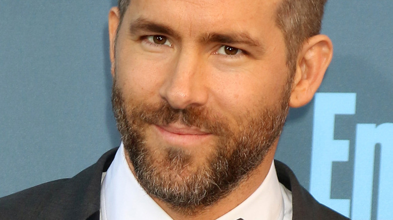 Ryan Reynolds posing 