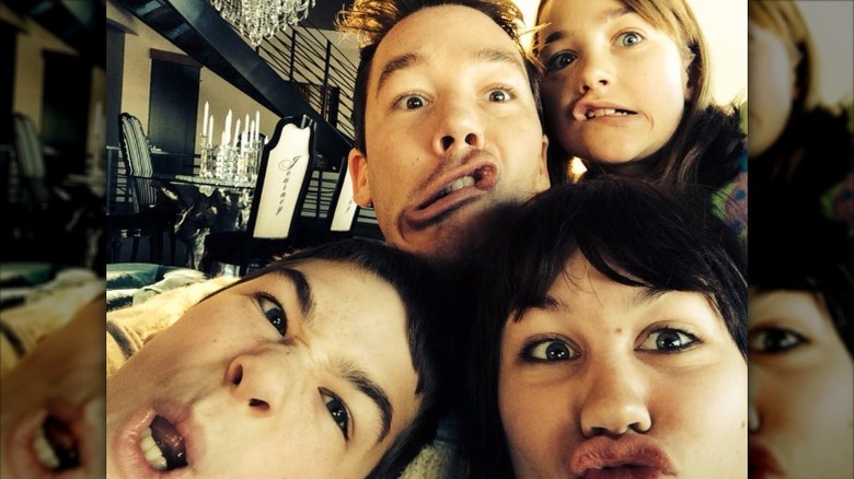 David Bromstad makes goofy faces with his nephew and nieces