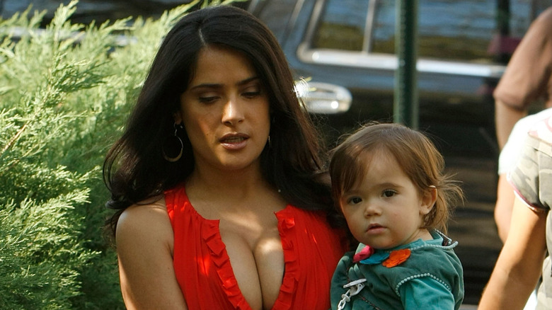 Salma Hayek carries Valentina Paloma Pinault in 2008