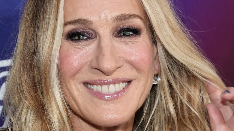 Sarah Jessica Parker smiling