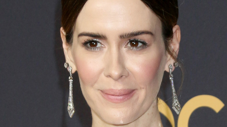 Sarah Paulson long earrings