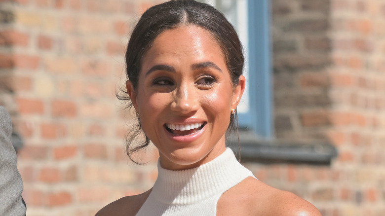Meghan Markle walking on the street in 2022