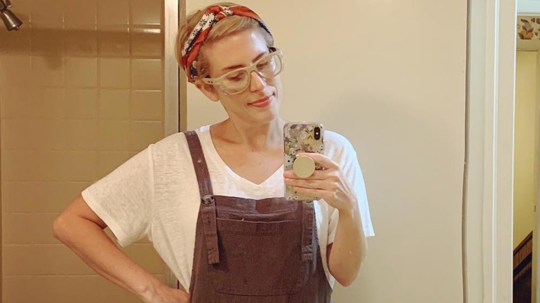 Erin Napier takes a mirror selfie.