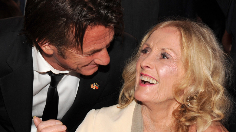 Sean Penn and Eileen Ryan posing