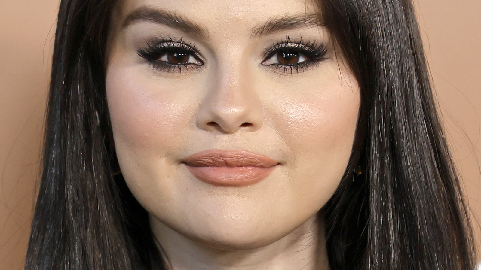 Selena Gomez Regrets Drifting From Her Wizards Of Waverly Place CoStars