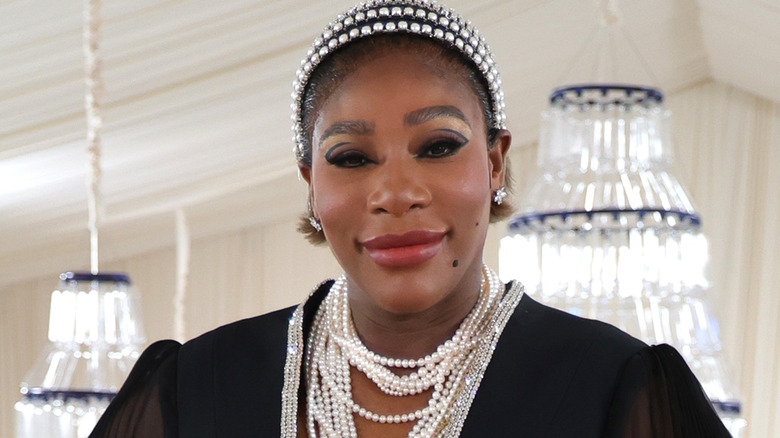 Serena Williams arms on hips at Met gala 2023