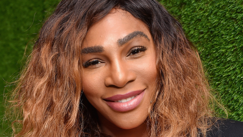 Serena Williams hair down