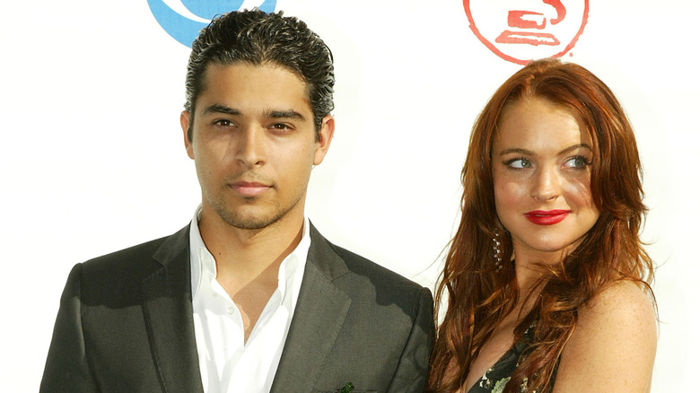 Wilmer Valderrama, Lindsay Lohan posing