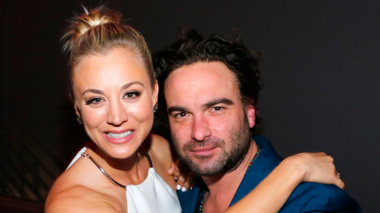 Kaley Cuoco, Johnny Galecki