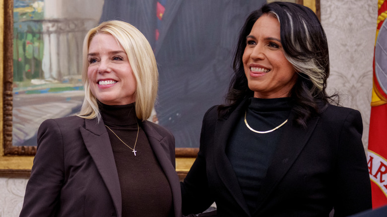 Pam Bondi and Tulsi Gabbard at the latter's swearing-in ceremony in 2025.