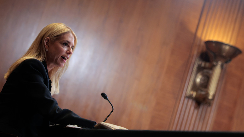 Pam Bondi testifying