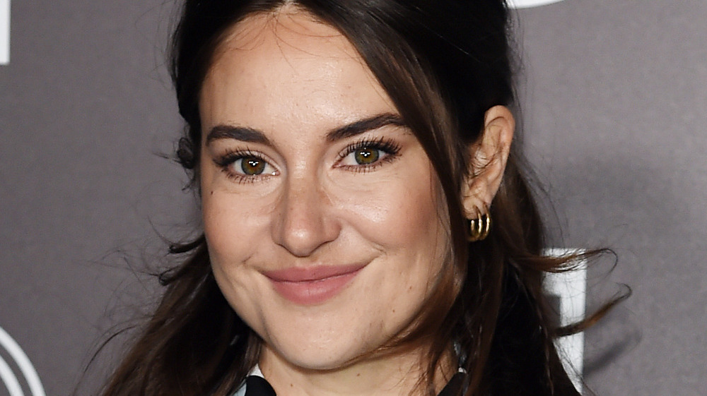 Shailene Woodley smiling on the red carpet