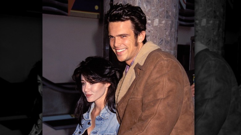 Shannen Doherty and Ashley Hamilton smiling